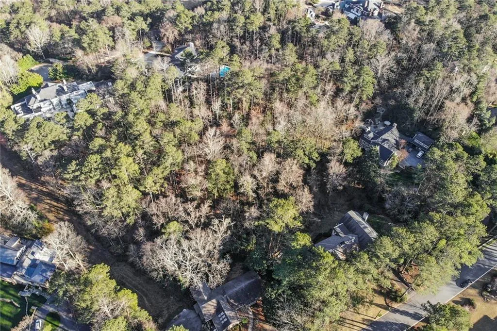 4795 Woodvale Drive Nw, Atlanta, Georgia 30327, 5 Bedrooms Bedrooms, ,4 BathroomsBathrooms,Residential,Sold,4795 Woodvale Drive Nw,6999023