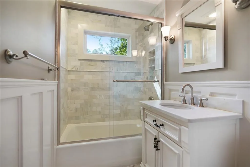 4795 Woodvale Drive Nw, Atlanta, Georgia 30327, 5 Bedrooms Bedrooms, ,4 BathroomsBathrooms,Residential,Sold,4795 Woodvale Drive Nw,6999023