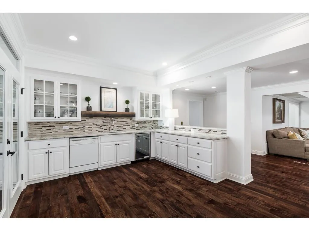170 Burdette Road Nw, Atlanta, Georgia 30327, 6 Bedrooms Bedrooms, ,4 BathroomsBathrooms,Residential,Sold,170 Burdette Road Nw,6117557