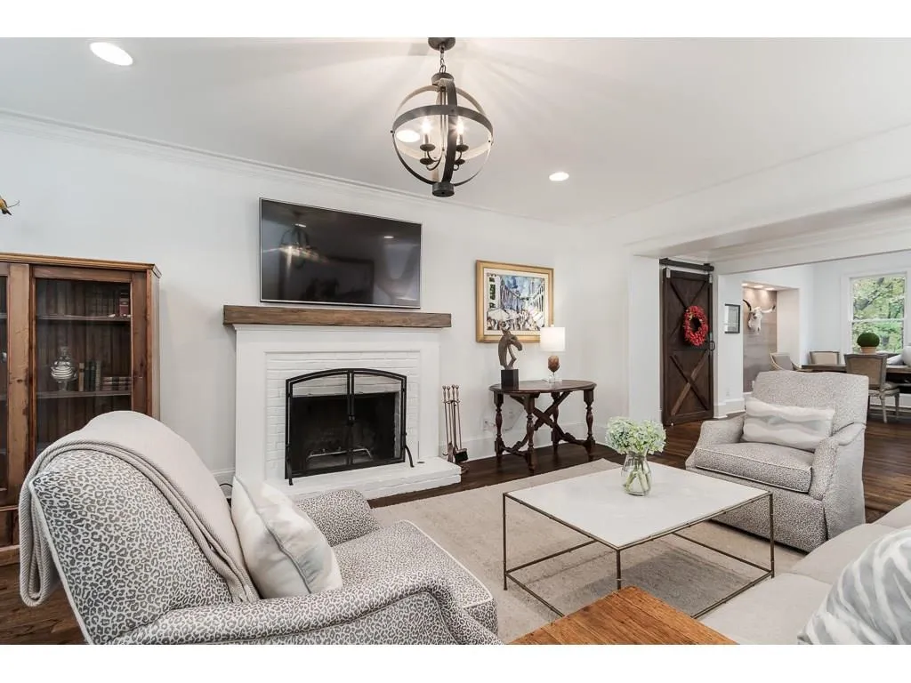 170 Burdette Road Nw, Atlanta, Georgia 30327, 6 Bedrooms Bedrooms, ,4 BathroomsBathrooms,Residential,Sold,170 Burdette Road Nw,6117557