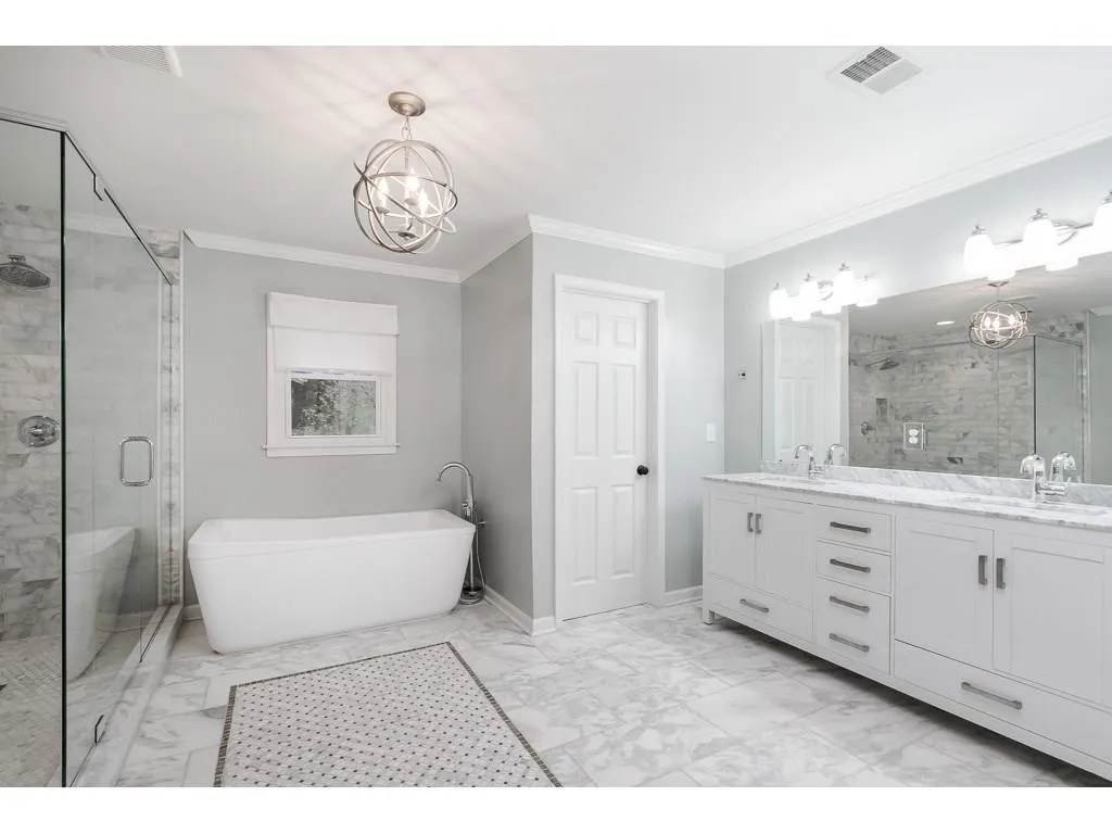 170 Burdette Road Nw, Atlanta, Georgia 30327, 6 Bedrooms Bedrooms, ,4 BathroomsBathrooms,Residential,Sold,170 Burdette Road Nw,6117557
