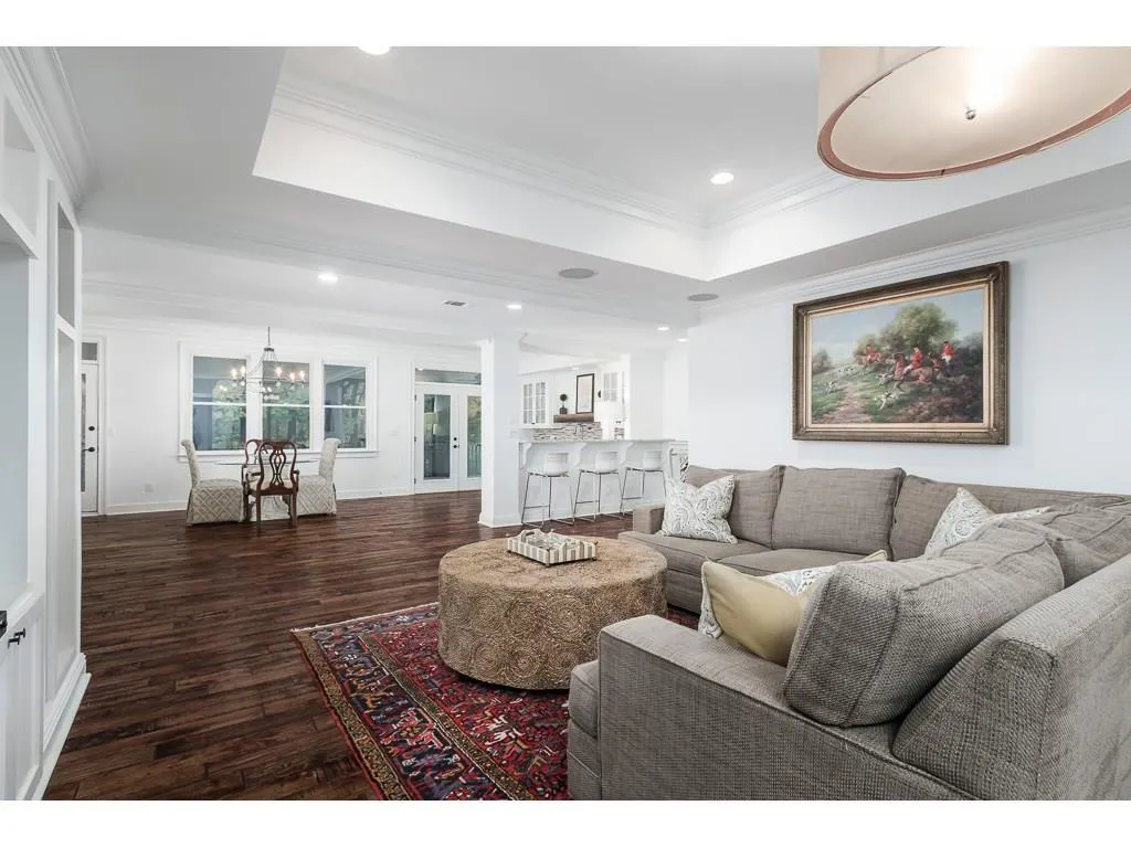 170 Burdette Road Nw, Atlanta, Georgia 30327, 6 Bedrooms Bedrooms, ,4 BathroomsBathrooms,Residential,Sold,170 Burdette Road Nw,6117557