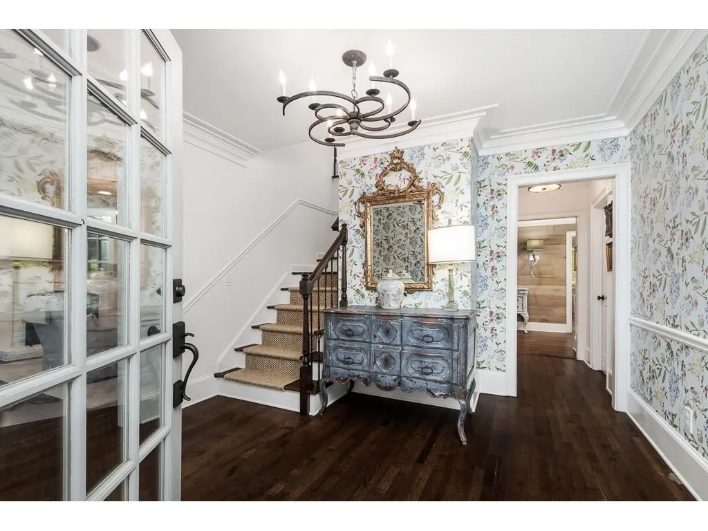 170 Burdette Road Nw, Atlanta, Georgia 30327, 6 Bedrooms Bedrooms, ,4 BathroomsBathrooms,Residential,Sold,170 Burdette Road Nw,6117557