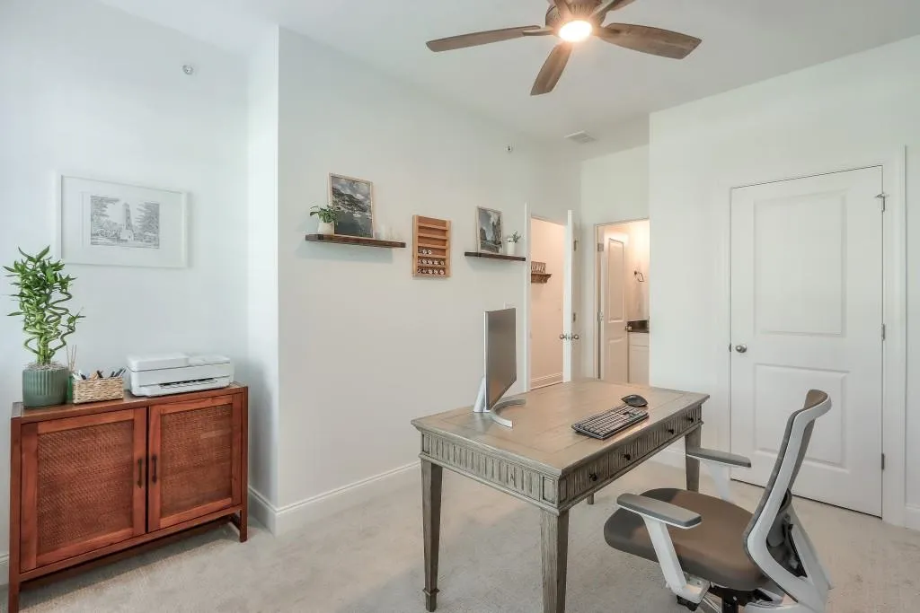 6565 Beacon Drive Unit 322, Sandy Springs, Georgia 30328, 3 Bedrooms Bedrooms, ,3 BathroomsBathrooms,Residential,Sold,6565 Beacon Drive Unit 322,7267471