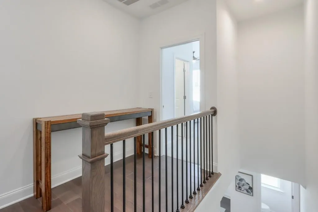 6565 Beacon Drive Unit 322, Sandy Springs, Georgia 30328, 3 Bedrooms Bedrooms, ,3 BathroomsBathrooms,Residential,Sold,6565 Beacon Drive Unit 322,7267471