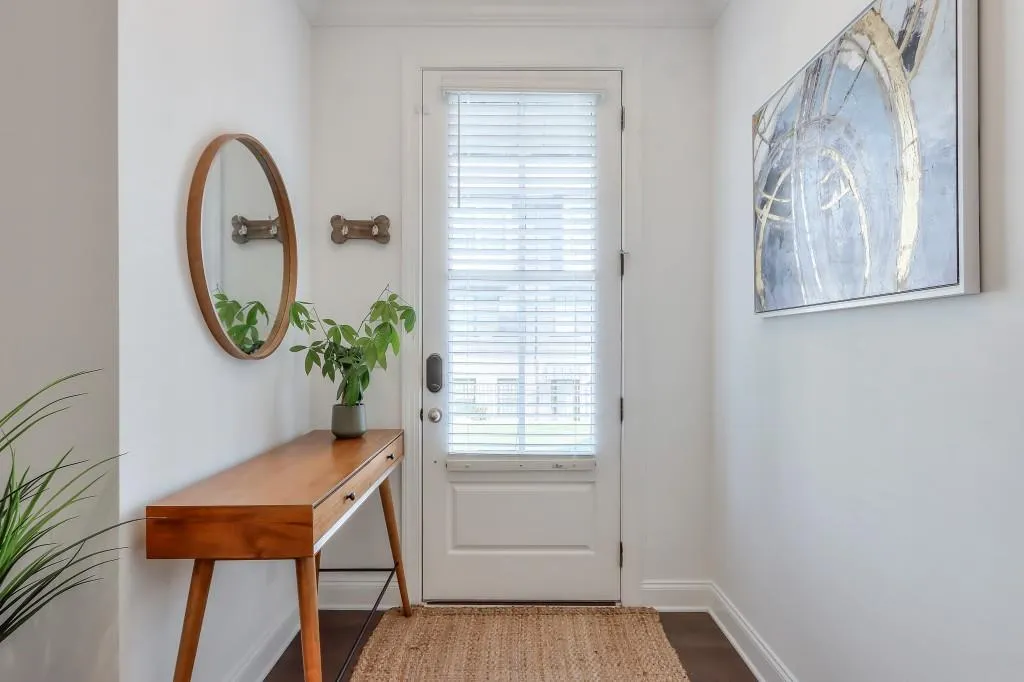 6565 Beacon Drive Unit 322, Sandy Springs, Georgia 30328, 3 Bedrooms Bedrooms, ,3 BathroomsBathrooms,Residential,Sold,6565 Beacon Drive Unit 322,7267471