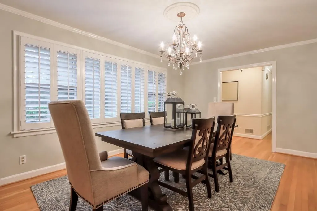 90 River Springs Drive, Sandy Springs, Georgia 30328, 4 Bedrooms Bedrooms, ,3 BathroomsBathrooms,Residential,Sold,90 River Springs Drive,7107270
