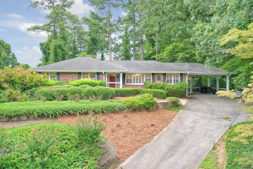 90 River Springs Drive, Sandy Springs, Georgia 30328, 4 Bedrooms Bedrooms, ,3 BathroomsBathrooms,Residential,Sold,90 River Springs Drive,7107270
