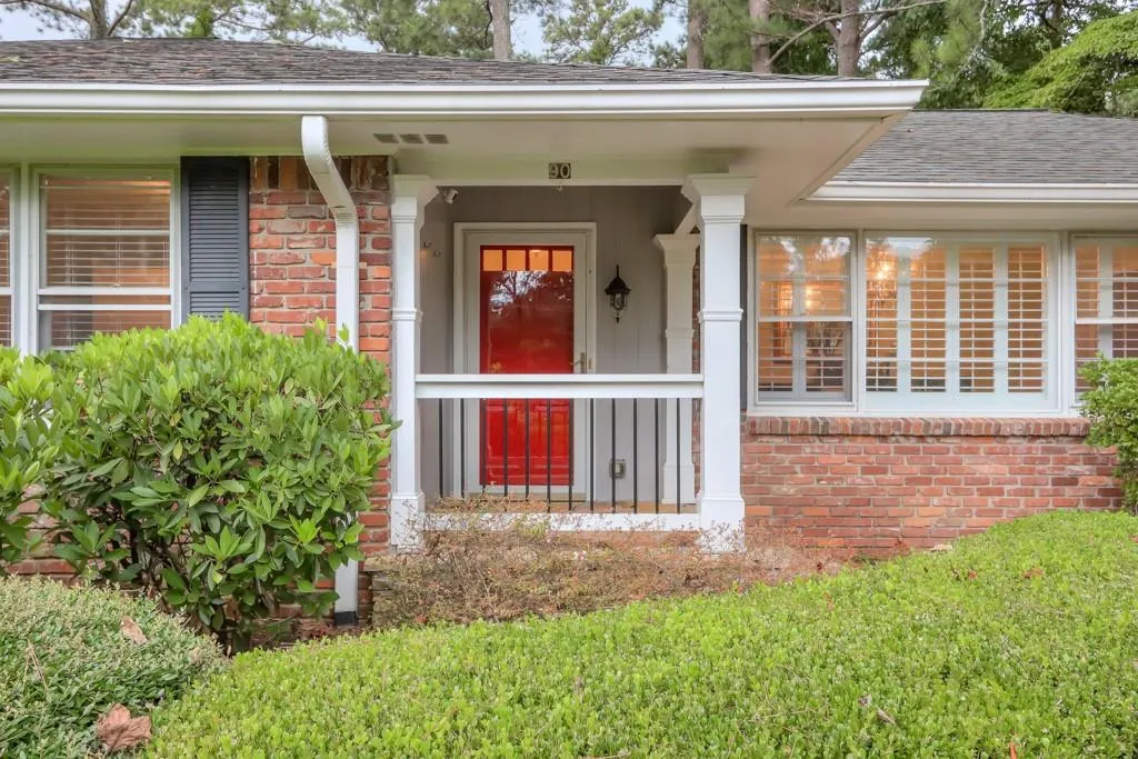 90 River Springs Drive, Sandy Springs, Georgia 30328, 4 Bedrooms Bedrooms, ,3 BathroomsBathrooms,Residential,Sold,90 River Springs Drive,7107270