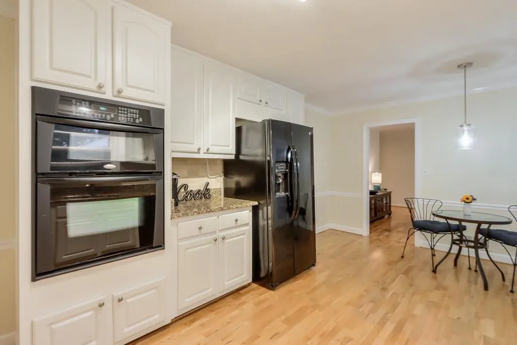 90 River Springs Drive, Sandy Springs, Georgia 30328, 4 Bedrooms Bedrooms, ,3 BathroomsBathrooms,Residential,Sold,90 River Springs Drive,7107270