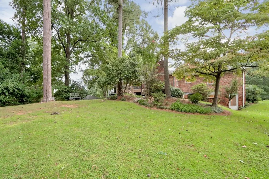 90 River Springs Drive, Sandy Springs, Georgia 30328, 4 Bedrooms Bedrooms, ,3 BathroomsBathrooms,Residential,Sold,90 River Springs Drive,7107270