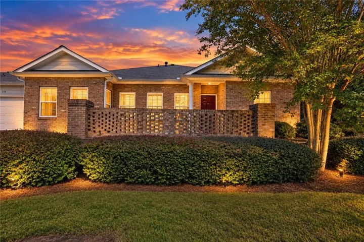 119 Villa Park Circle, Stone Mountain, Georgia 30087