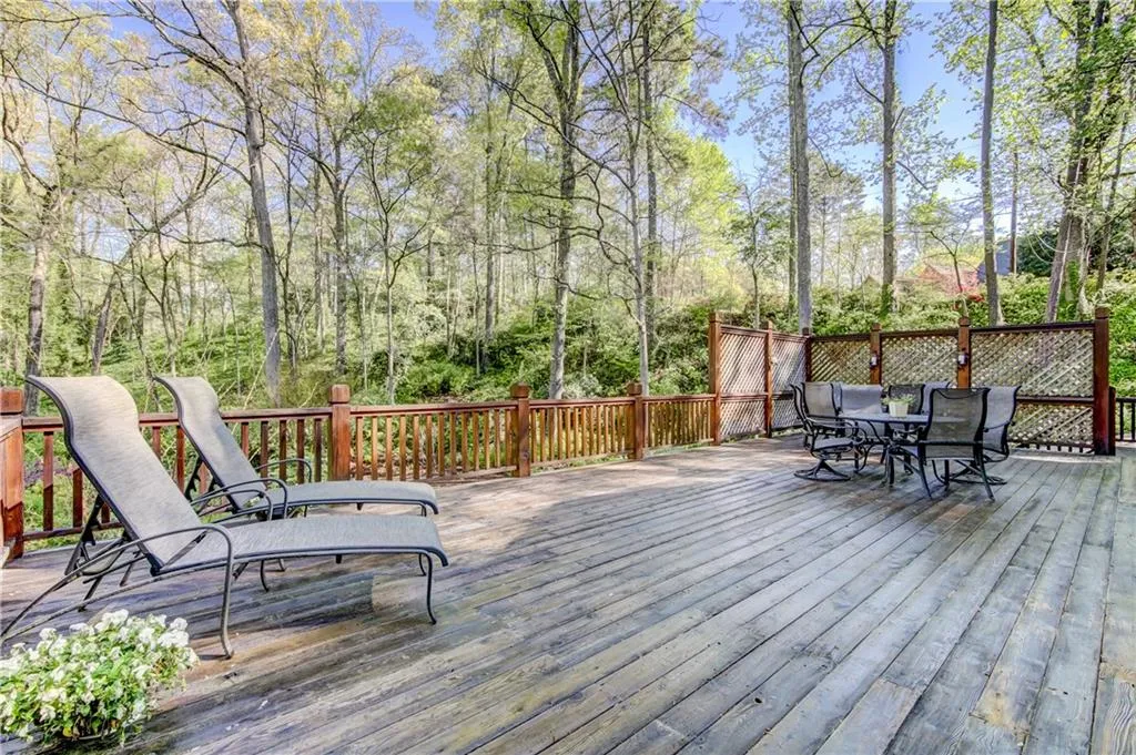 4860 Rebel Trail, Sandy Springs, Georgia 30327, 5 Bedrooms Bedrooms, ,3 BathroomsBathrooms,Residential,Sold,4860 Rebel Trail,6110339
