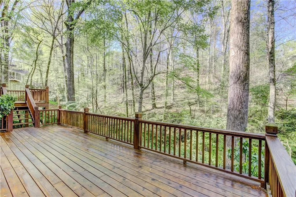 4860 Rebel Trail, Sandy Springs, Georgia 30327, 5 Bedrooms Bedrooms, ,3 BathroomsBathrooms,Residential,Sold,4860 Rebel Trail,6110339