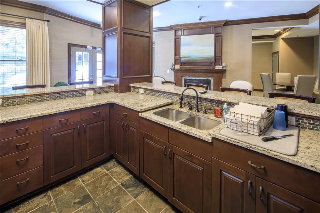901 Abernathy Road Unit 4260, Sandy Springs, Georgia 30328, 2 Bedrooms Bedrooms, ,2 BathroomsBathrooms,Residential,Sold,901 Abernathy Road Unit 4260,7105666