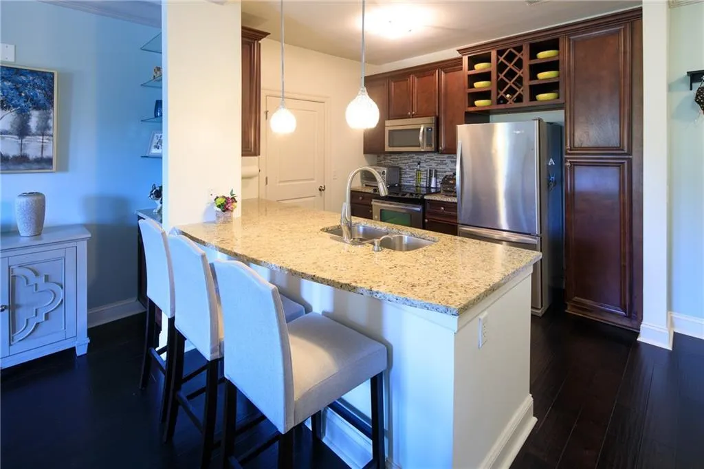 901 Abernathy Road Unit 4260, Sandy Springs, Georgia 30328, 2 Bedrooms Bedrooms, ,2 BathroomsBathrooms,Residential,Sold,901 Abernathy Road Unit 4260,7105666