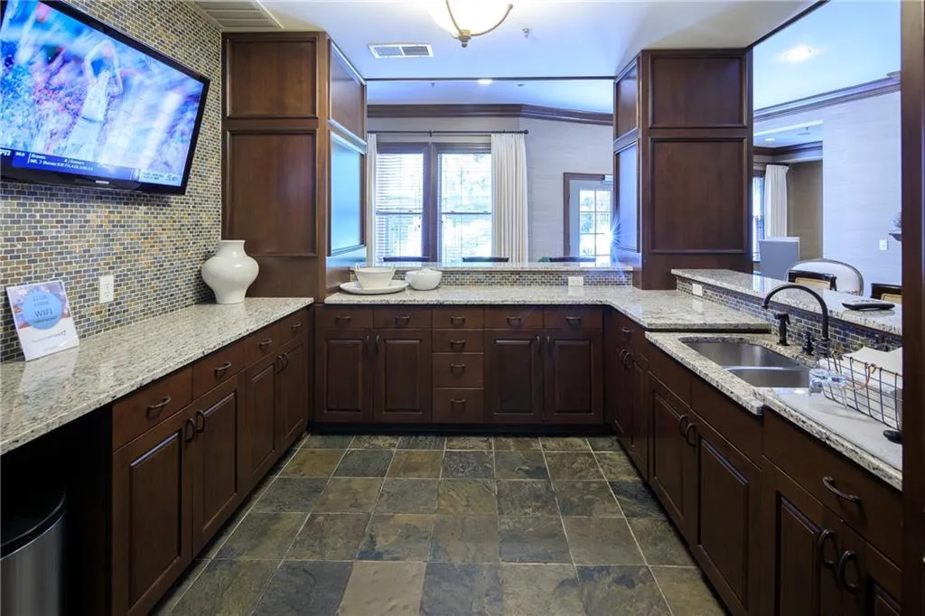 901 Abernathy Road Unit 4260, Sandy Springs, Georgia 30328, 2 Bedrooms Bedrooms, ,2 BathroomsBathrooms,Residential,Sold,901 Abernathy Road Unit 4260,7105666