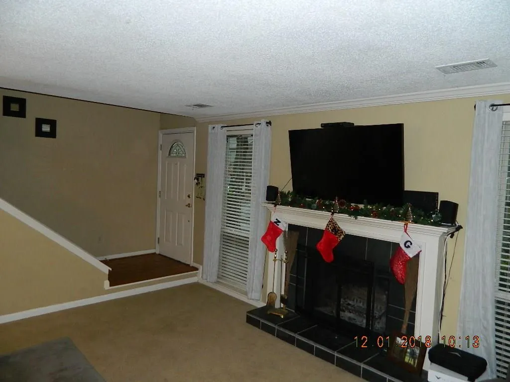 1148 Riverbend Club Drive Se Unit 21, Atlanta, Georgia 30339, 2 Bedrooms Bedrooms, ,2 BathroomsBathrooms,Residential,Sold,1148 Riverbend Club Drive Se Unit 21,6107651