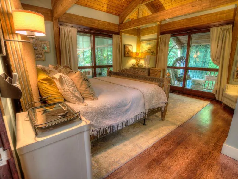 7745 Janann Way, Atlanta, Georgia 30350, 6 Bedrooms Bedrooms, ,5 BathroomsBathrooms,Residential,Sold,7745 Janann Way,5555908