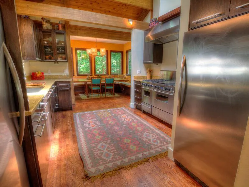 7745 Janann Way, Atlanta, Georgia 30350, 6 Bedrooms Bedrooms, ,5 BathroomsBathrooms,Residential,Sold,7745 Janann Way,5555908