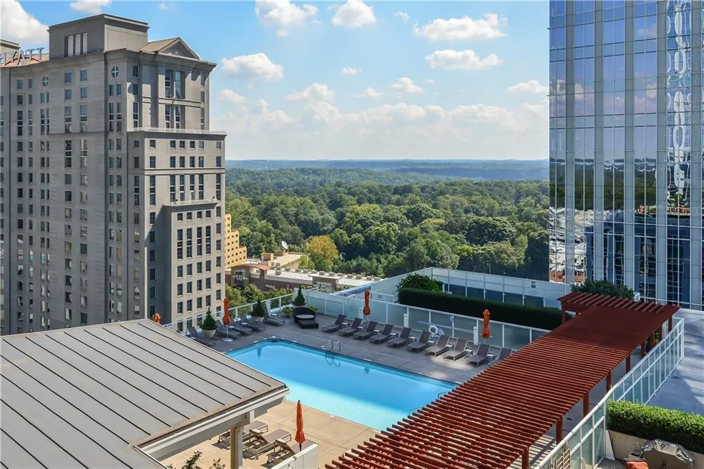 3325 Piedmont Road Ne Unit 1709, Atlanta, Georgia 30305, 1 Bedroom Bedrooms, ,1 BathroomBathrooms,Residential,Sold,3325 Piedmont Road Ne Unit 1709,5757949