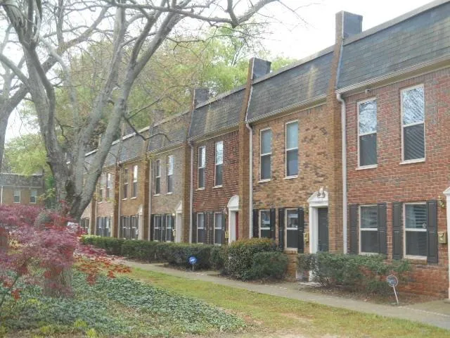 155 N River Drive Unit G, Atlanta, Georgia 30350, 2 Bedrooms Bedrooms, ,2 BathroomsBathrooms,Residential,Sold,155 N River Drive Unit G,5672989