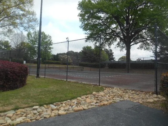 155 N River Drive Unit G, Atlanta, Georgia 30350, 2 Bedrooms Bedrooms, ,2 BathroomsBathrooms,Residential,Sold,155 N River Drive Unit G,5672989