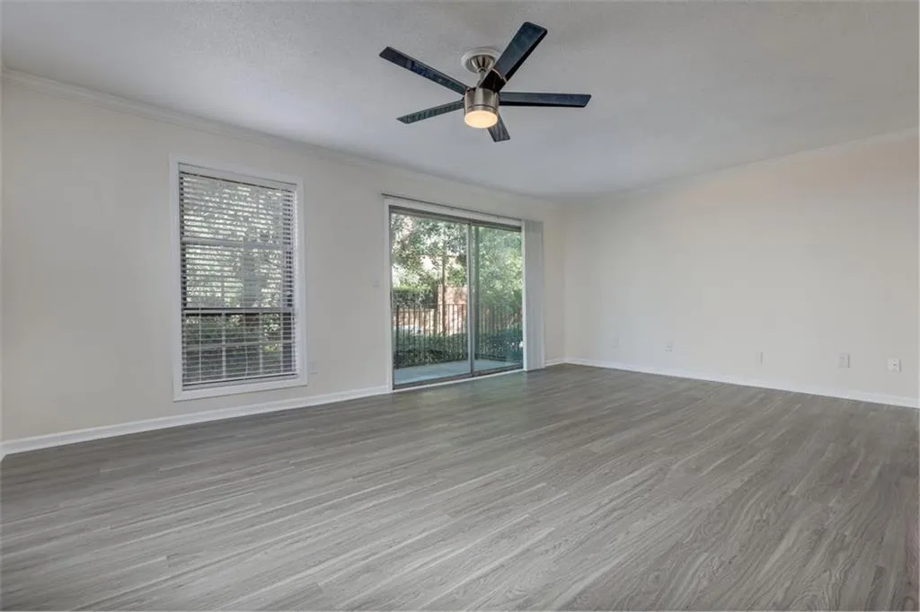 6851 Roswell Road Unit F8, Atlanta, Georgia 30328, 2 Bedrooms Bedrooms, ,2 BathroomsBathrooms,Residential,Sold,6851 Roswell Road Unit F8,6905878