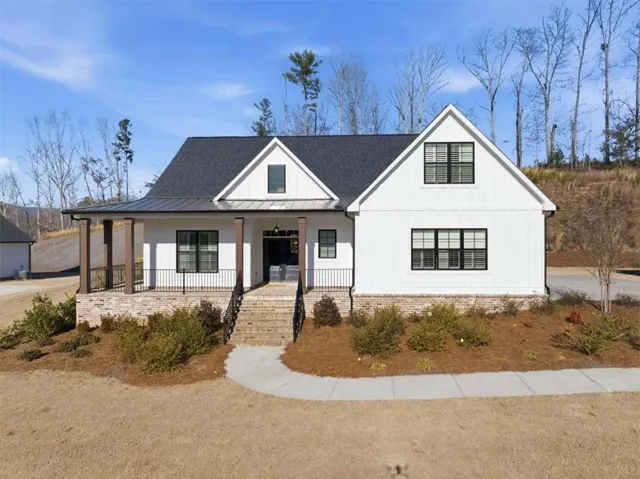 300 Oxford Road, Ball Ground, Georgia 30107