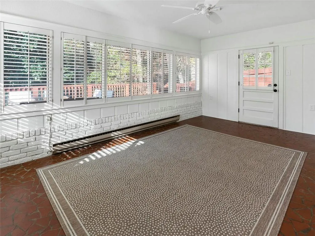 4750 Huntley Drive, Atlanta, Georgia 30342, 4 Bedrooms Bedrooms, ,3 BathroomsBathrooms,Residential,Sold,4750 Huntley Drive,6812181