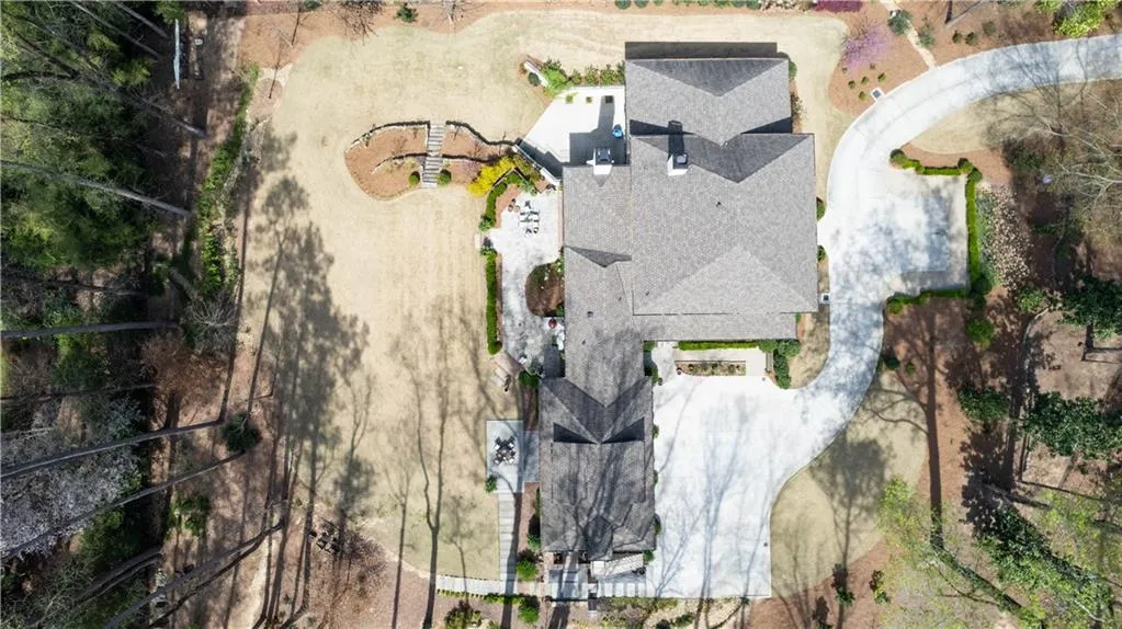 4530 Peachtree Dunwoody Road NE, Atlanta, Georgia 30342, 4 Bedrooms Bedrooms, ,4 BathroomsBathrooms,Residential,For Sale,4530 Peachtree Dunwoody Road NE,7357212