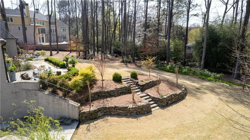 4530 Peachtree Dunwoody Road NE, Atlanta, Georgia 30342, 4 Bedrooms Bedrooms, ,4 BathroomsBathrooms,Residential,For Sale,4530 Peachtree Dunwoody Road NE,7357212