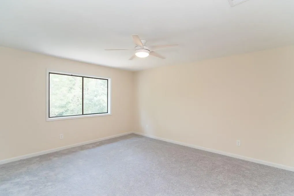 250 Mark Trail, Sandy Springs, Georgia 30328, 6 Bedrooms Bedrooms, ,3 BathroomsBathrooms,Residential,Sold,250 Mark Trail,5924003