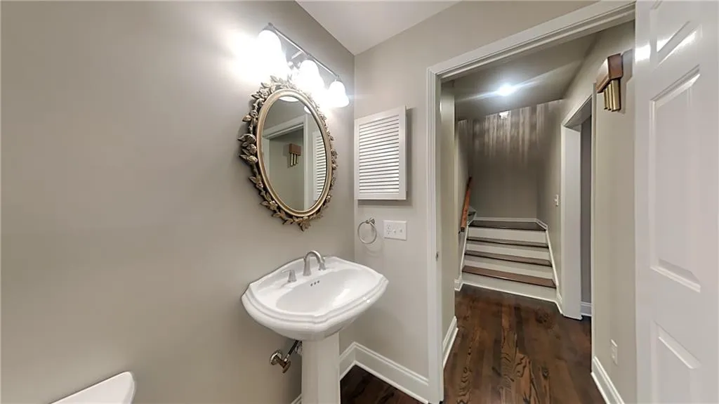 524 The North Chace, Sandy Springs, Georgia 30328, 3 Bedrooms Bedrooms, ,2 BathroomsBathrooms,Residential,Sold,524 The North Chace,6951817 524 The North Chace, Sandy Springs, Georgia 30328, 3 Bedrooms Bedrooms, ,2 BathroomsBathrooms,Residential,Sold,524 The North Chace,6951817