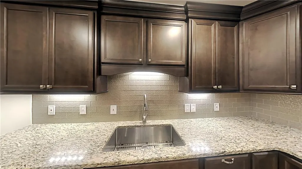 524 The North Chace, Sandy Springs, Georgia 30328, 3 Bedrooms Bedrooms, ,2 BathroomsBathrooms,Residential,Sold,524 The North Chace,6951817 524 The North Chace, Sandy Springs, Georgia 30328, 3 Bedrooms Bedrooms, ,2 BathroomsBathrooms,Residential,Sold,524 The North Chace,6951817