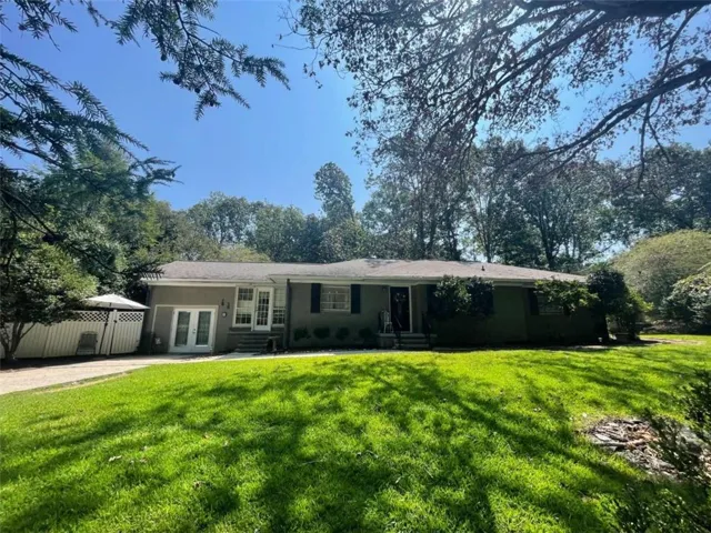 453 Oakland Drive, Gainesville, Georgia 30501