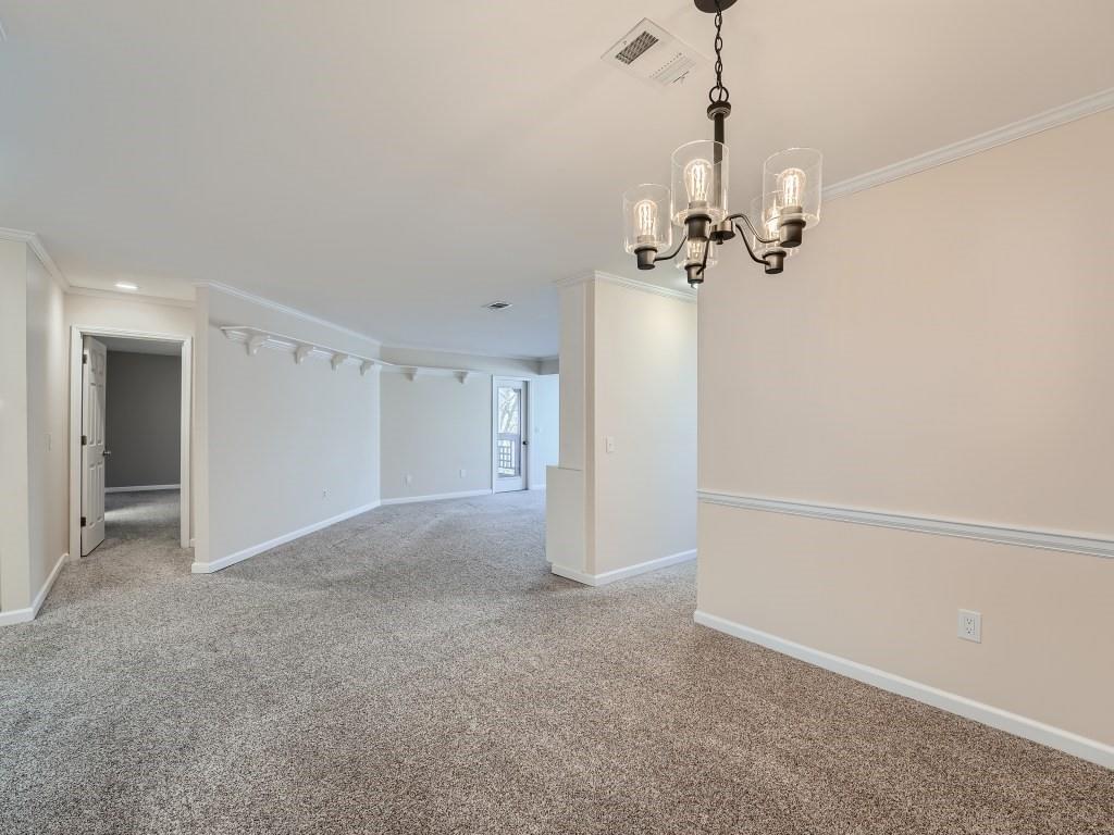 307 Hollyfax Circle, Atlanta, Georgia 30328, 2 Bedrooms Bedrooms, ,2 BathroomsBathrooms,Residential,Sold,307 Hollyfax Circle,7331825