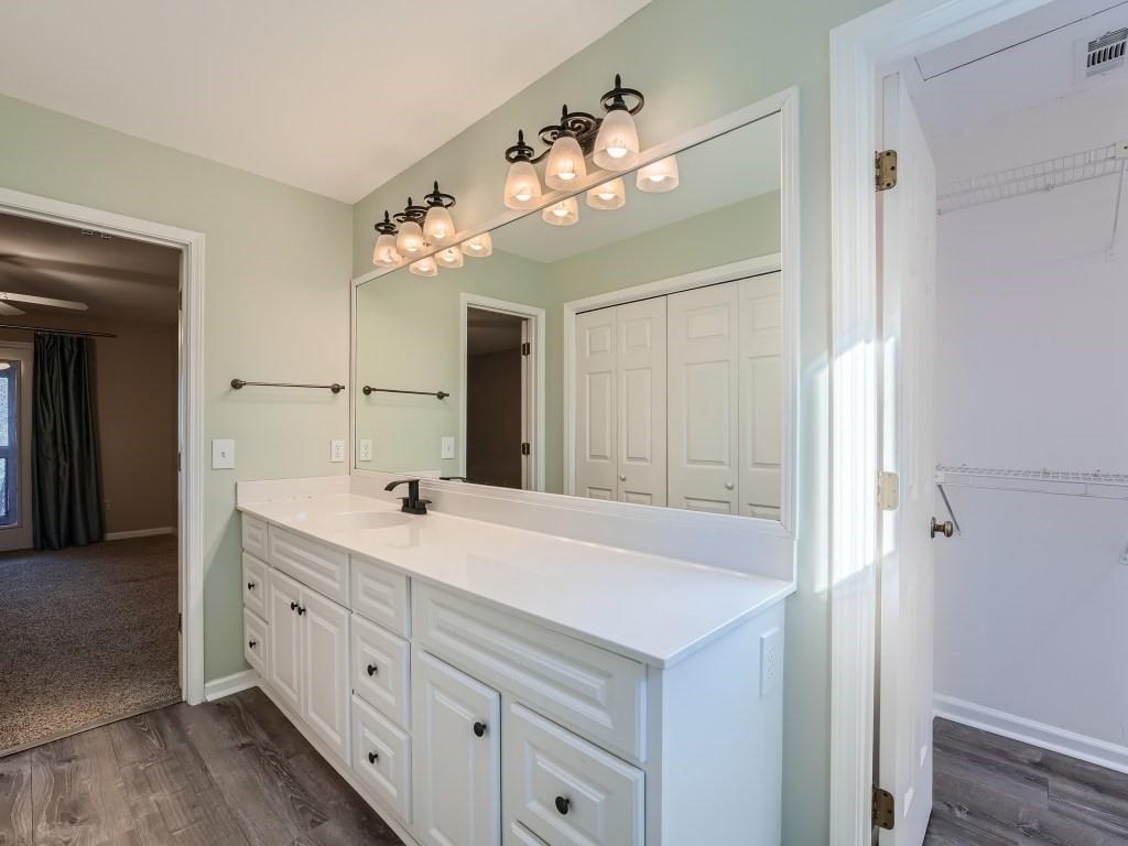 307 Hollyfax Circle, Atlanta, Georgia 30328, 2 Bedrooms Bedrooms, ,2 BathroomsBathrooms,Residential,Sold,307 Hollyfax Circle,7331825