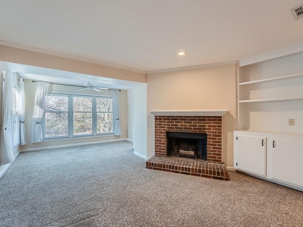 307 Hollyfax Circle, Atlanta, Georgia 30328, 2 Bedrooms Bedrooms, ,2 BathroomsBathrooms,Residential,Sold,307 Hollyfax Circle,7331825