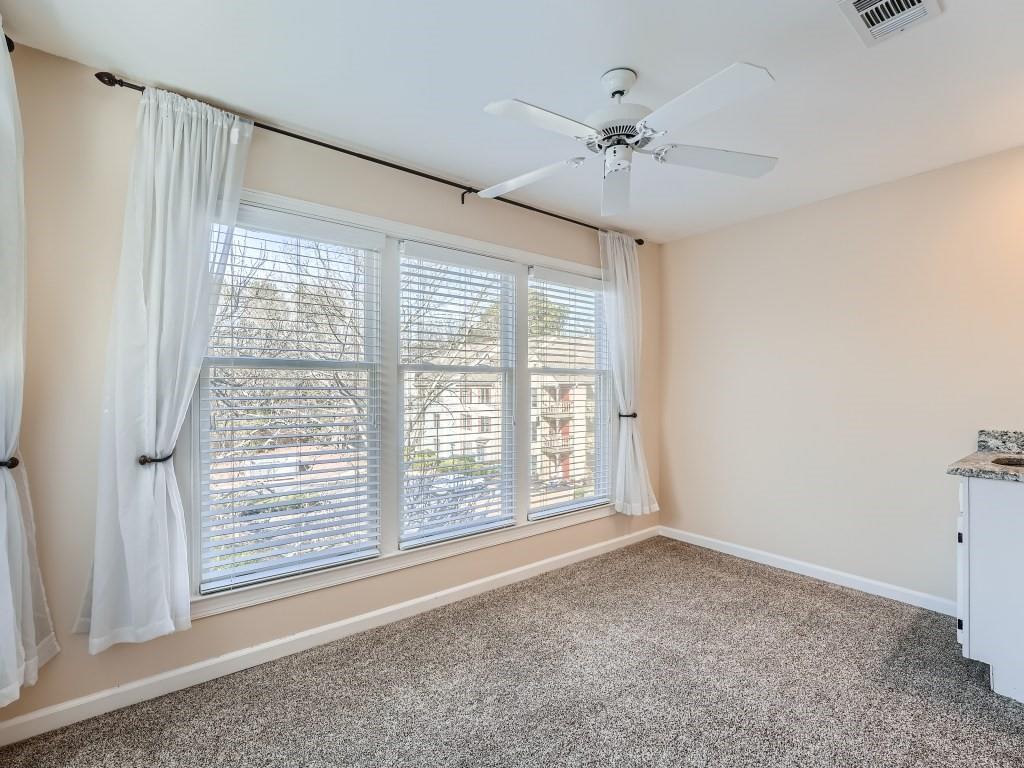 307 Hollyfax Circle, Atlanta, Georgia 30328, 2 Bedrooms Bedrooms, ,2 BathroomsBathrooms,Residential,Sold,307 Hollyfax Circle,7331825