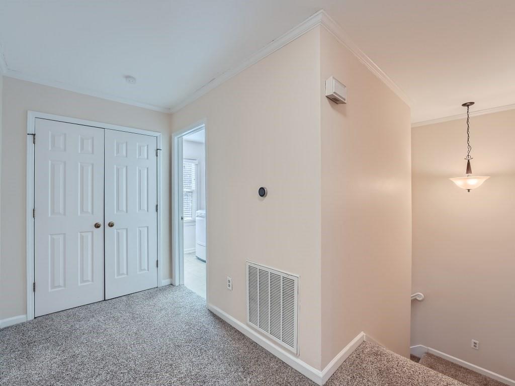 307 Hollyfax Circle, Atlanta, Georgia 30328, 2 Bedrooms Bedrooms, ,2 BathroomsBathrooms,Residential,Sold,307 Hollyfax Circle,7331825