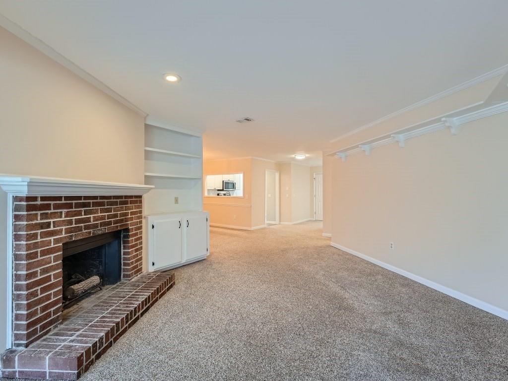 307 Hollyfax Circle, Atlanta, Georgia 30328, 2 Bedrooms Bedrooms, ,2 BathroomsBathrooms,Residential,Sold,307 Hollyfax Circle,7331825
