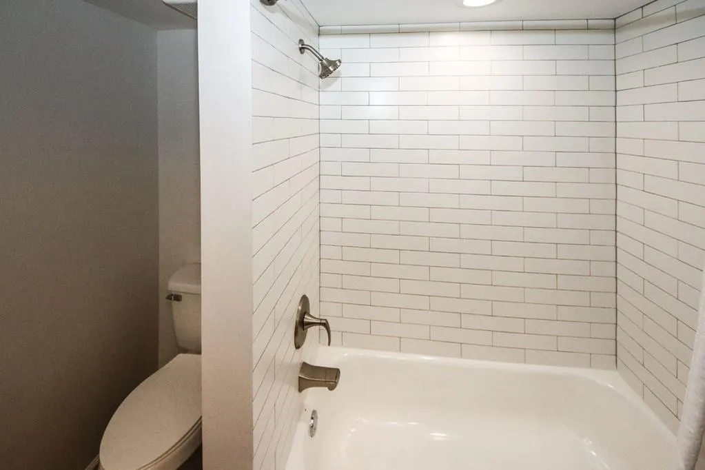 6851 Roswell Road Unit H-22, Atlanta, Georgia 30328, 3 Bedrooms Bedrooms, ,2 BathroomsBathrooms,Residential,Sold,6851 Roswell Road Unit H-22,6695508