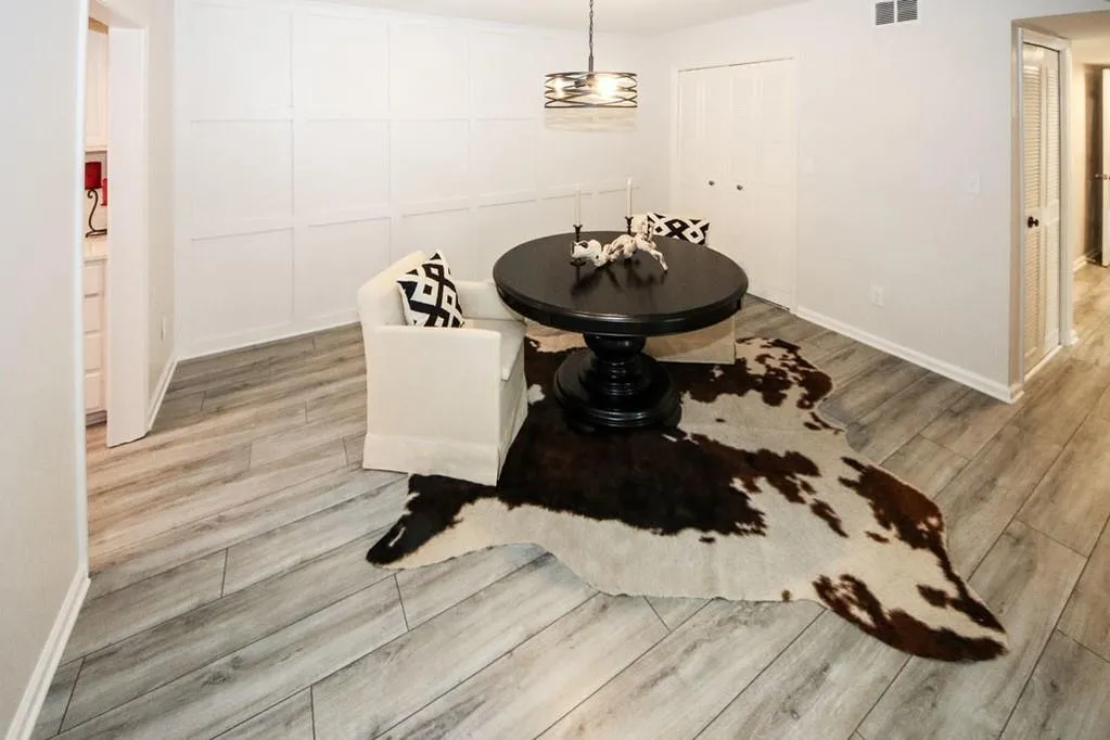 6851 Roswell Road Unit H-22, Atlanta, Georgia 30328, 3 Bedrooms Bedrooms, ,2 BathroomsBathrooms,Residential,Sold,6851 Roswell Road Unit H-22,6695508