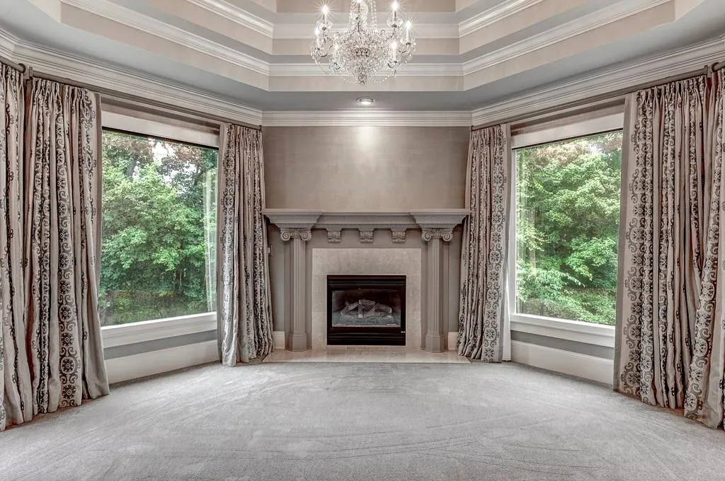 8111 Nesbit Ferry Road, Sandy Springs, Georgia 30350, 6 Bedrooms Bedrooms, ,5 BathroomsBathrooms,Residential,Sold,8111 Nesbit Ferry Road,6908249