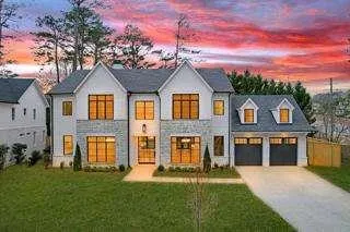 4550 Jolyn Place, Sandy Springs, Georgia 30342, 5 Bedrooms Bedrooms, ,5 BathroomsBathrooms,Residential,For Sale,4550 Jolyn Place,7763720