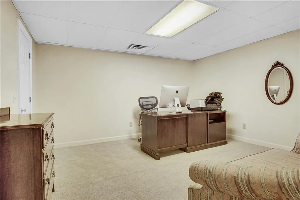 35 Sherington Place, Sandy Springs, Georgia 30350, 5 Bedrooms Bedrooms, ,5 BathroomsBathrooms,Residential,Sold,35 Sherington Place,6802803