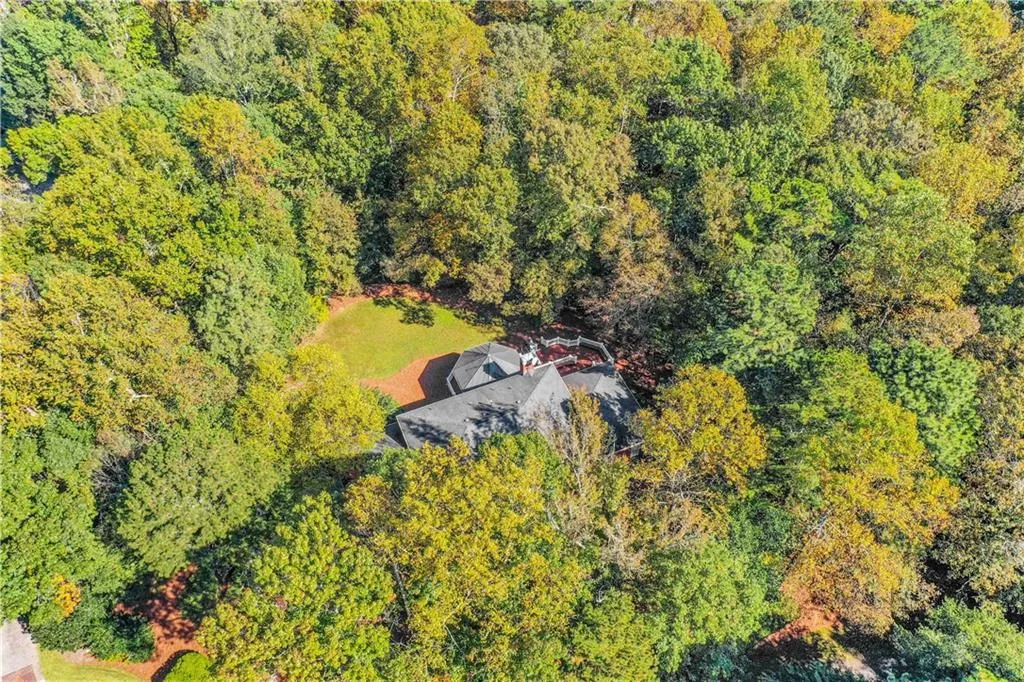 35 Sherington Place, Sandy Springs, Georgia 30350, 5 Bedrooms Bedrooms, ,5 BathroomsBathrooms,Residential,Sold,35 Sherington Place,6802803