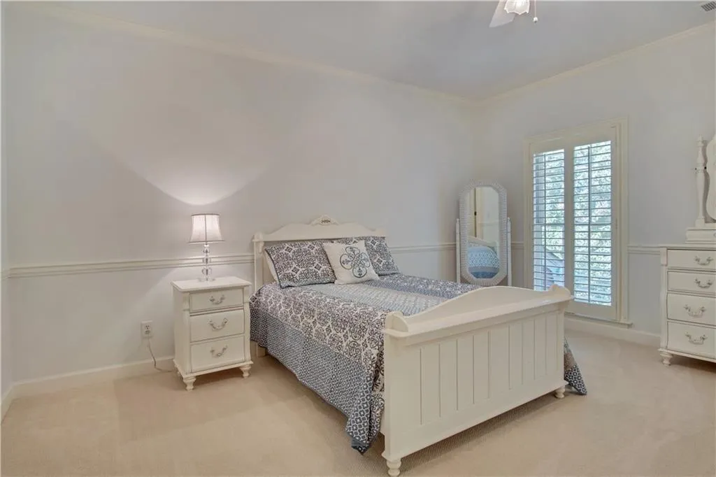 35 Sherington Place, Sandy Springs, Georgia 30350, 5 Bedrooms Bedrooms, ,5 BathroomsBathrooms,Residential,Sold,35 Sherington Place,6802803