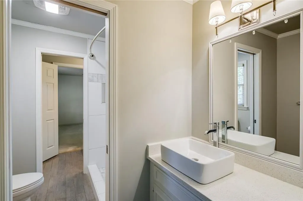 125 Classic Cove, Sandy Springs, Georgia 30350, 5 Bedrooms Bedrooms, ,4 BathroomsBathrooms,Residential,Sold,125 Classic Cove,6725022